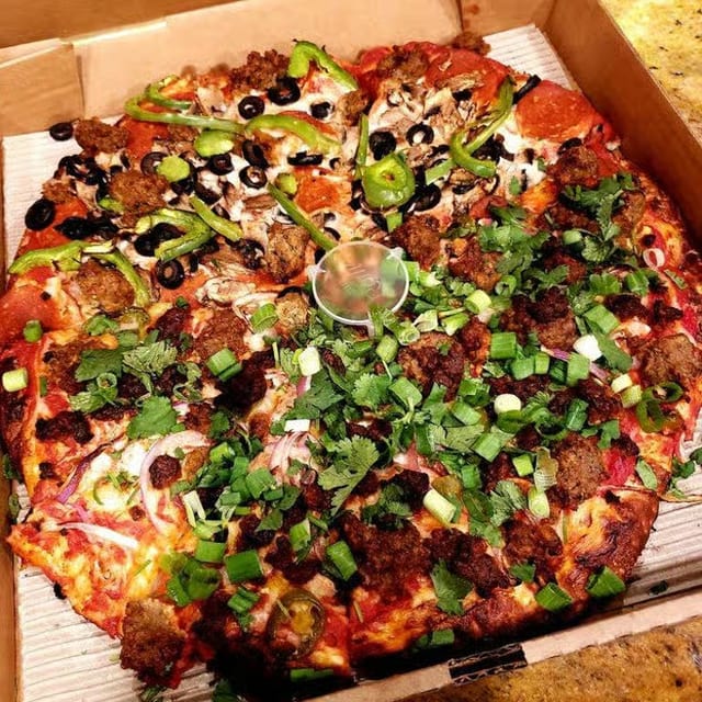 Vegan Mexicali Pizza.